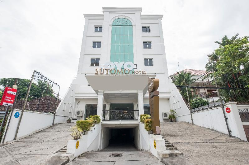 Hotel Sutomo Makassar Exterior foto